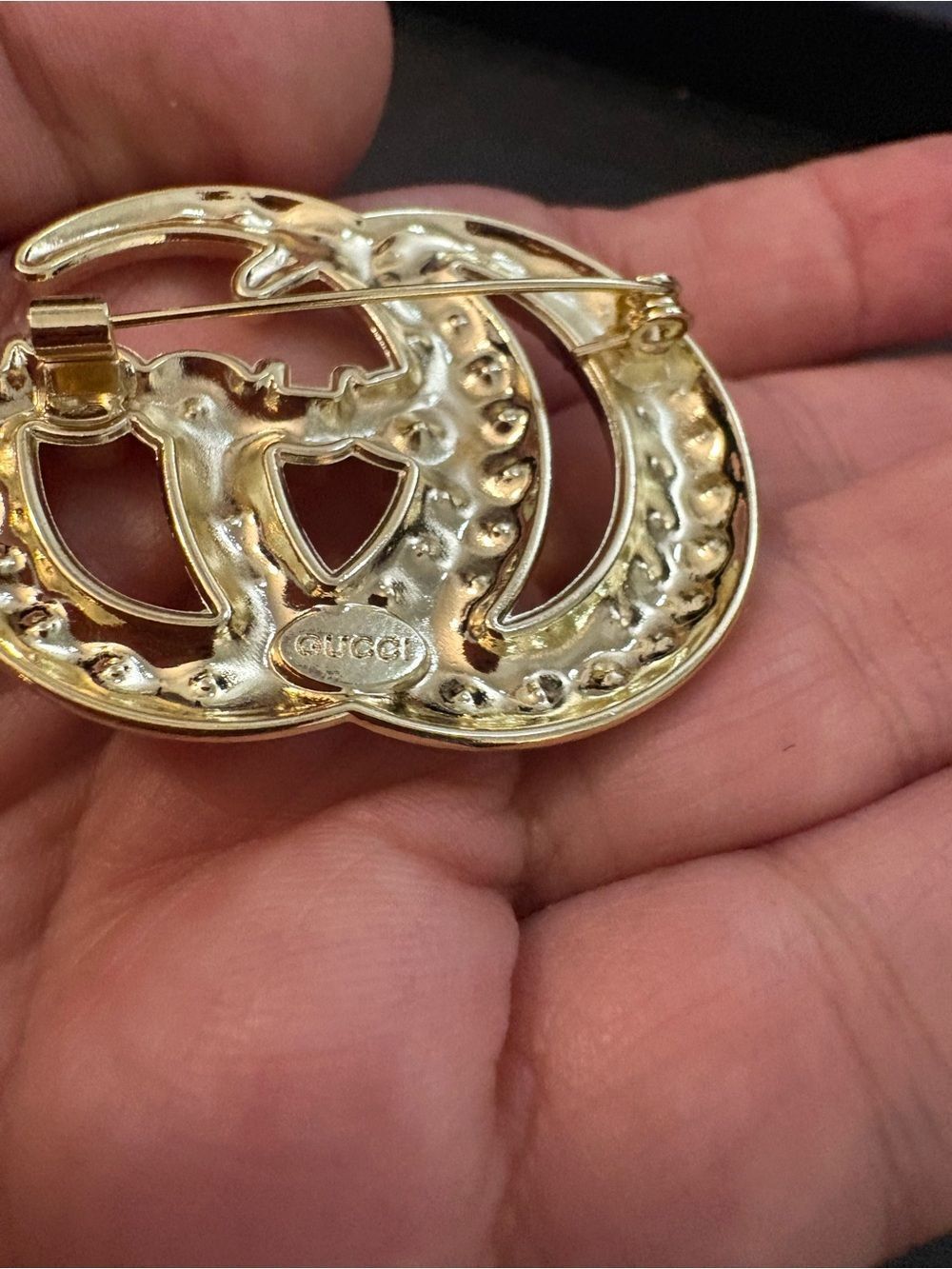 New with box Gucci Gold tone Crystal Double G Brooch - Picture 6 of 7